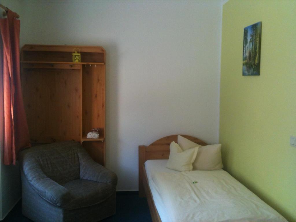 Hotel-Pension Am Muehlberg Lübbenau Esterno foto